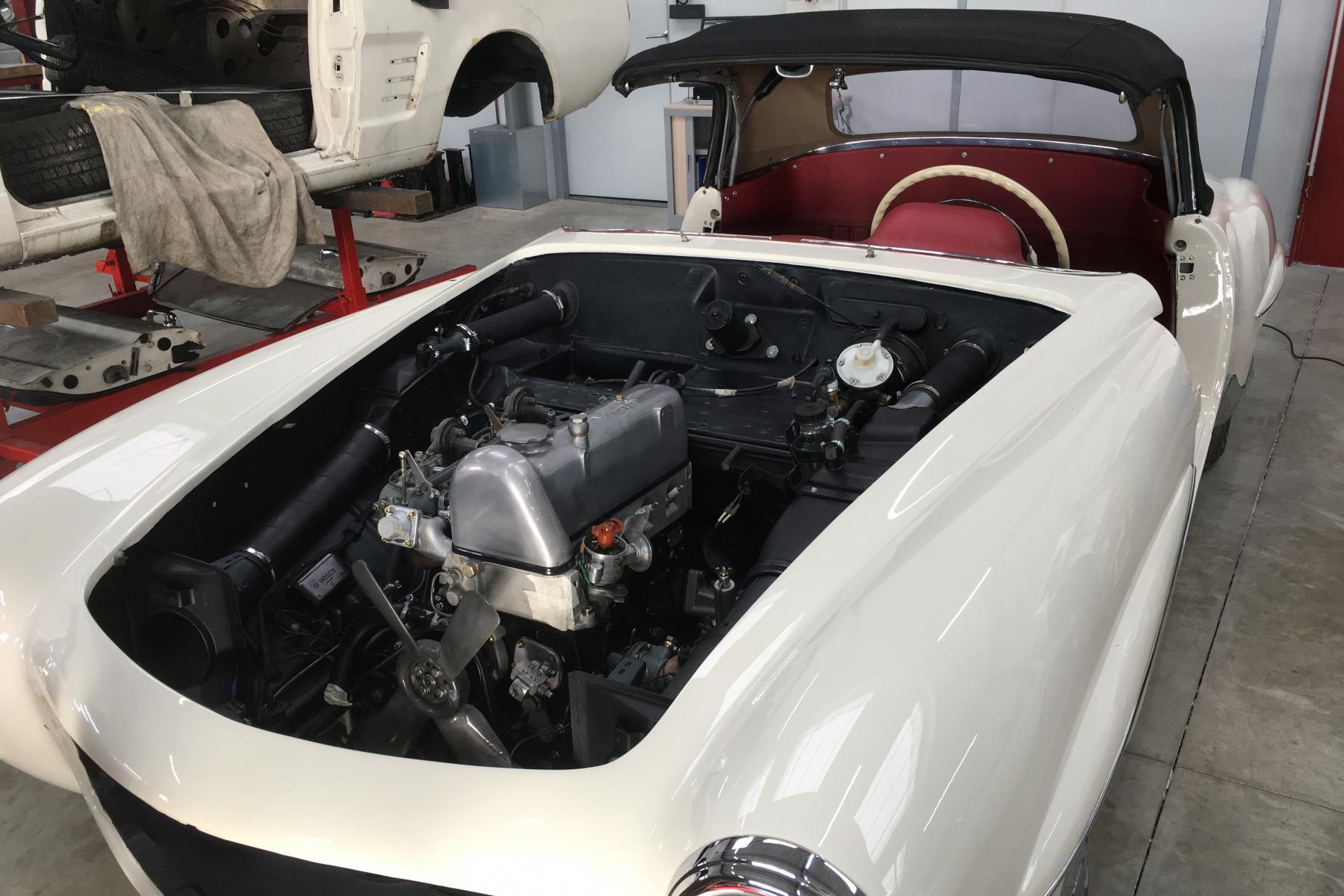 Agrandir = Mercedes 190 SL
