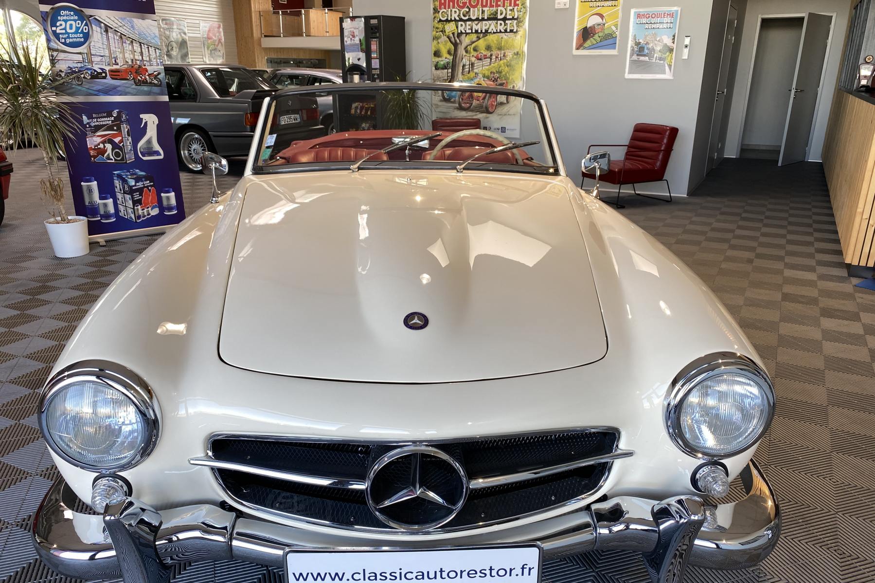 Agrandir = Mercedes 190 SL