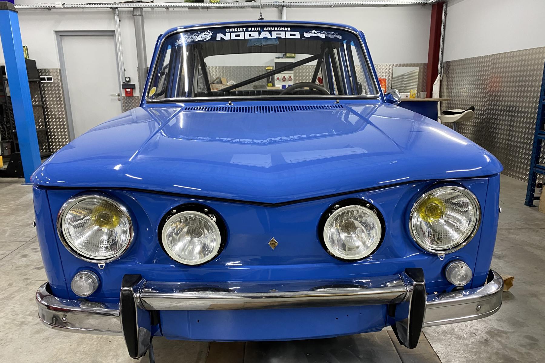 Agrandir = R 8 Gordini