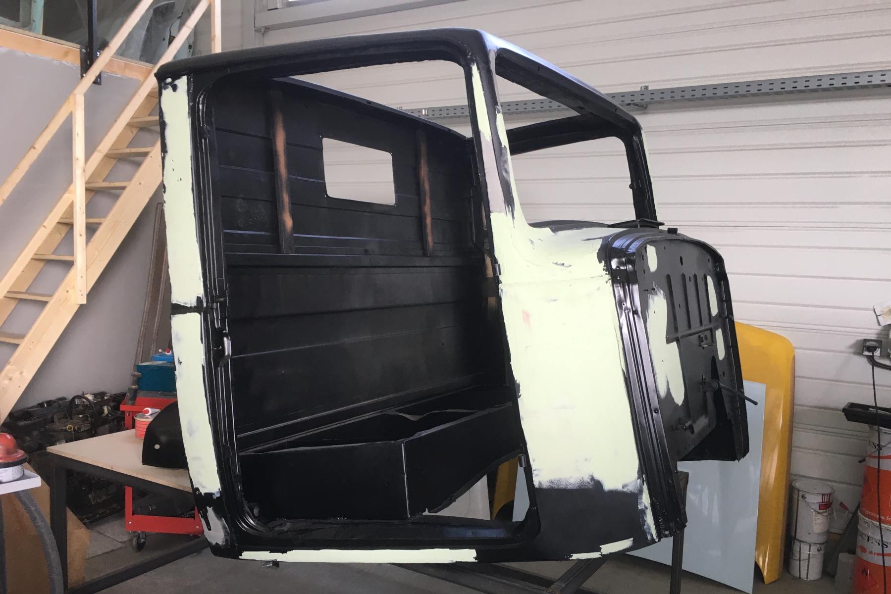 Agrandir = Citroën U 23