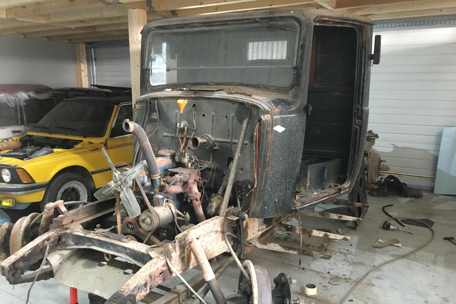 Agrandir = Citroën U 23