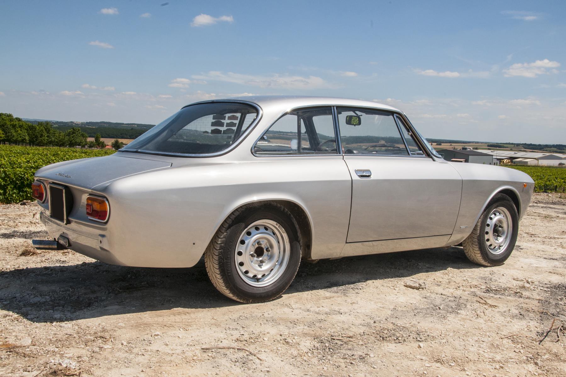 Agrandir=GT 1300 Bertone-ALFA ROMEO