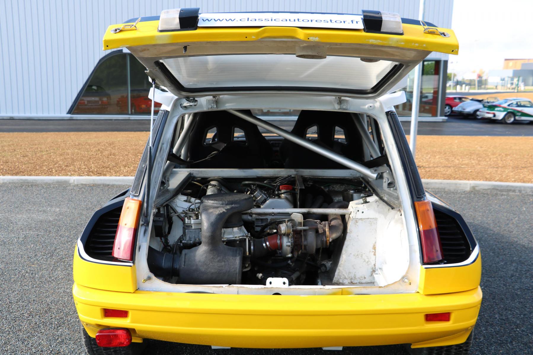 Agrandir=R 5 Turbo II-Renault