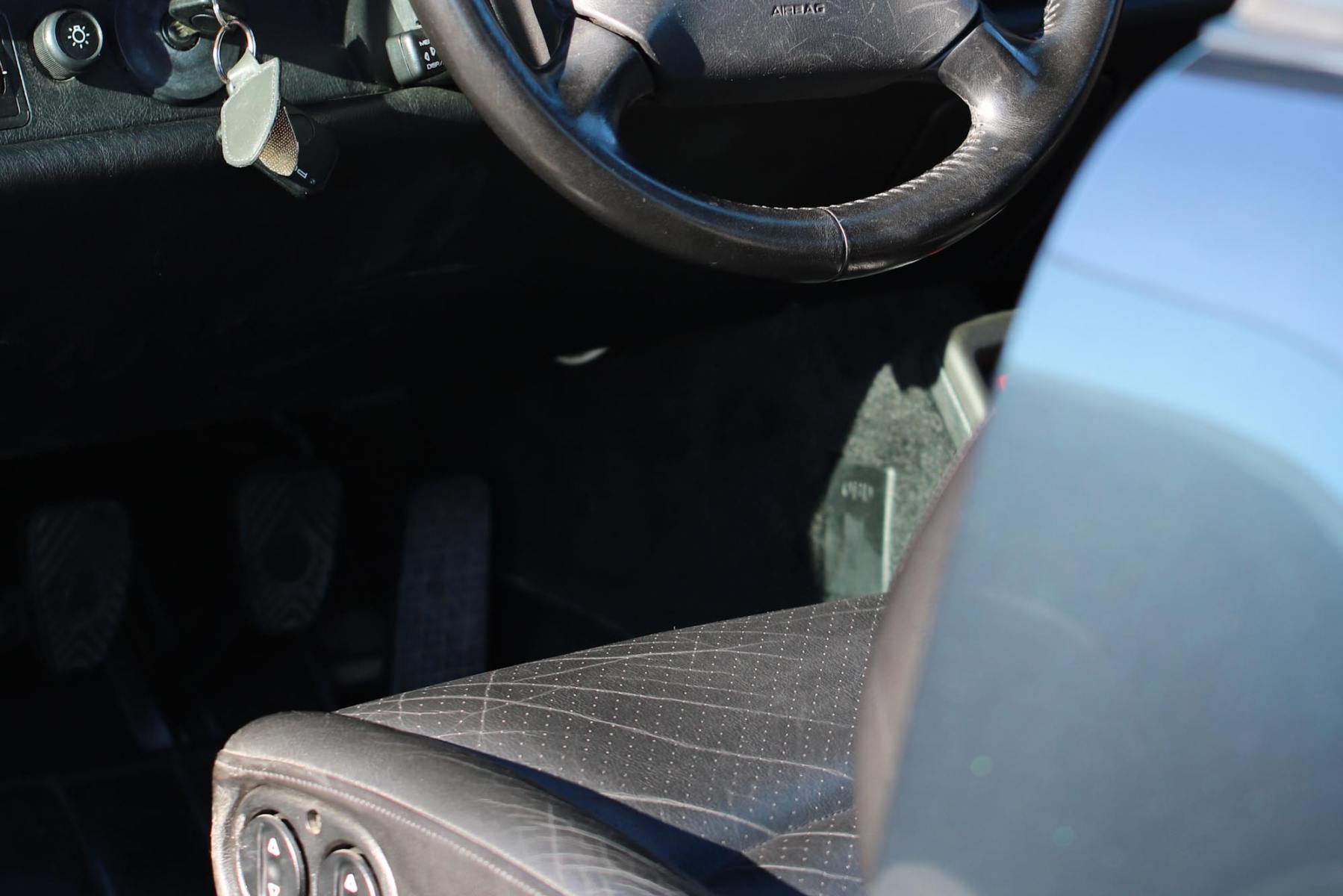 Agrandir= 993 Carrera 2-Porsche