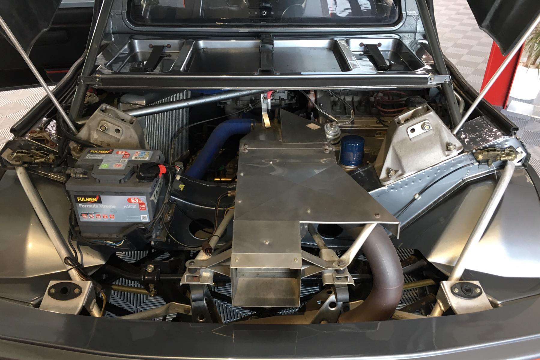 Agrandir=205 Turbo 16 Série 200-Peugeot