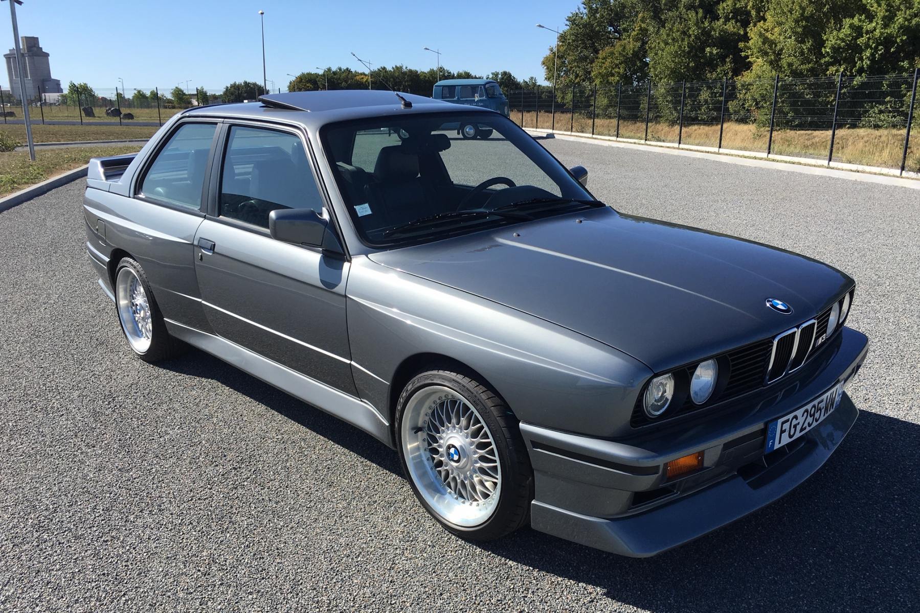 Agrandir=M3 E30 Evo II-BMW MOTORSPORT