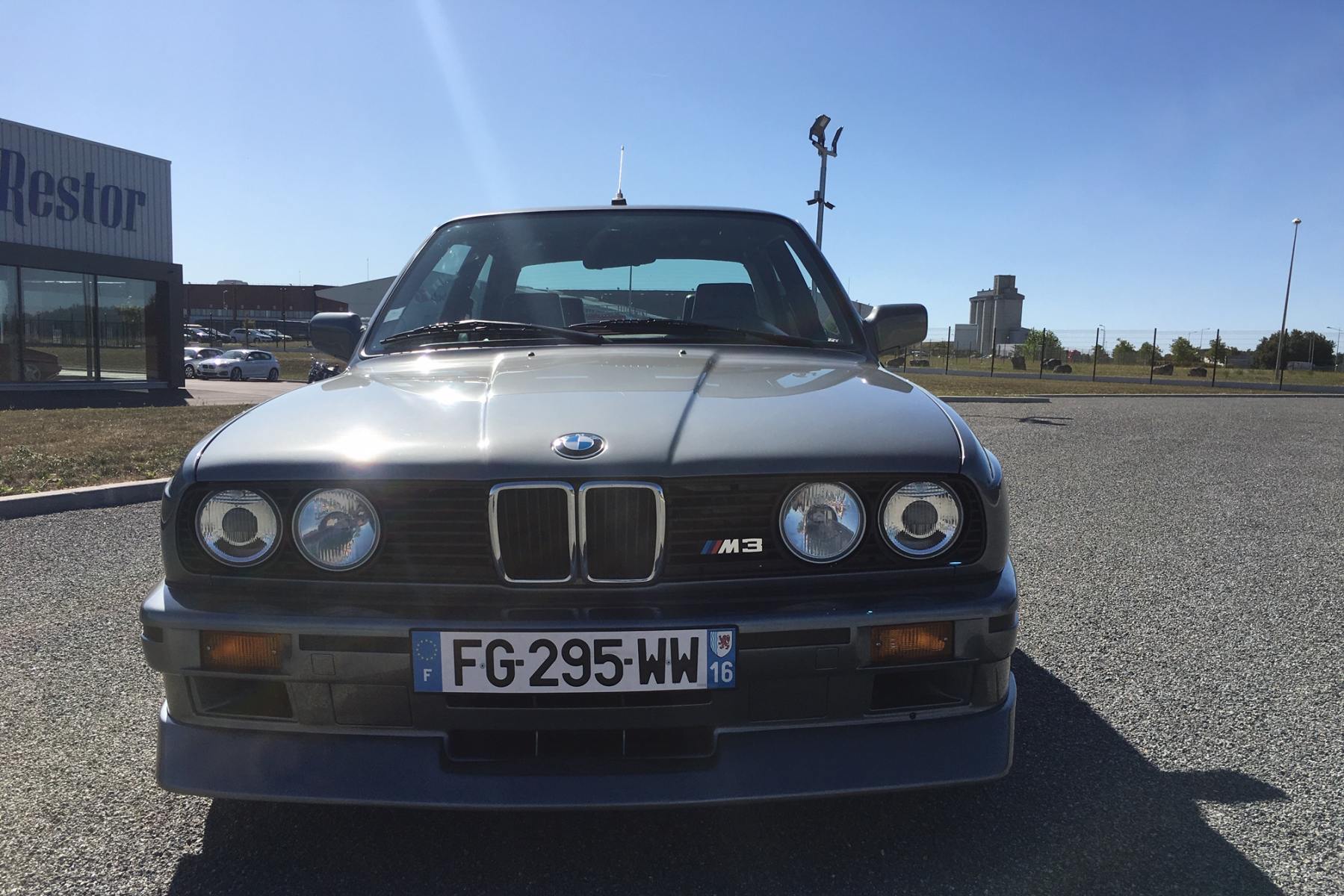 Agrandir=M3 E30 Evo II-BMW MOTORSPORT