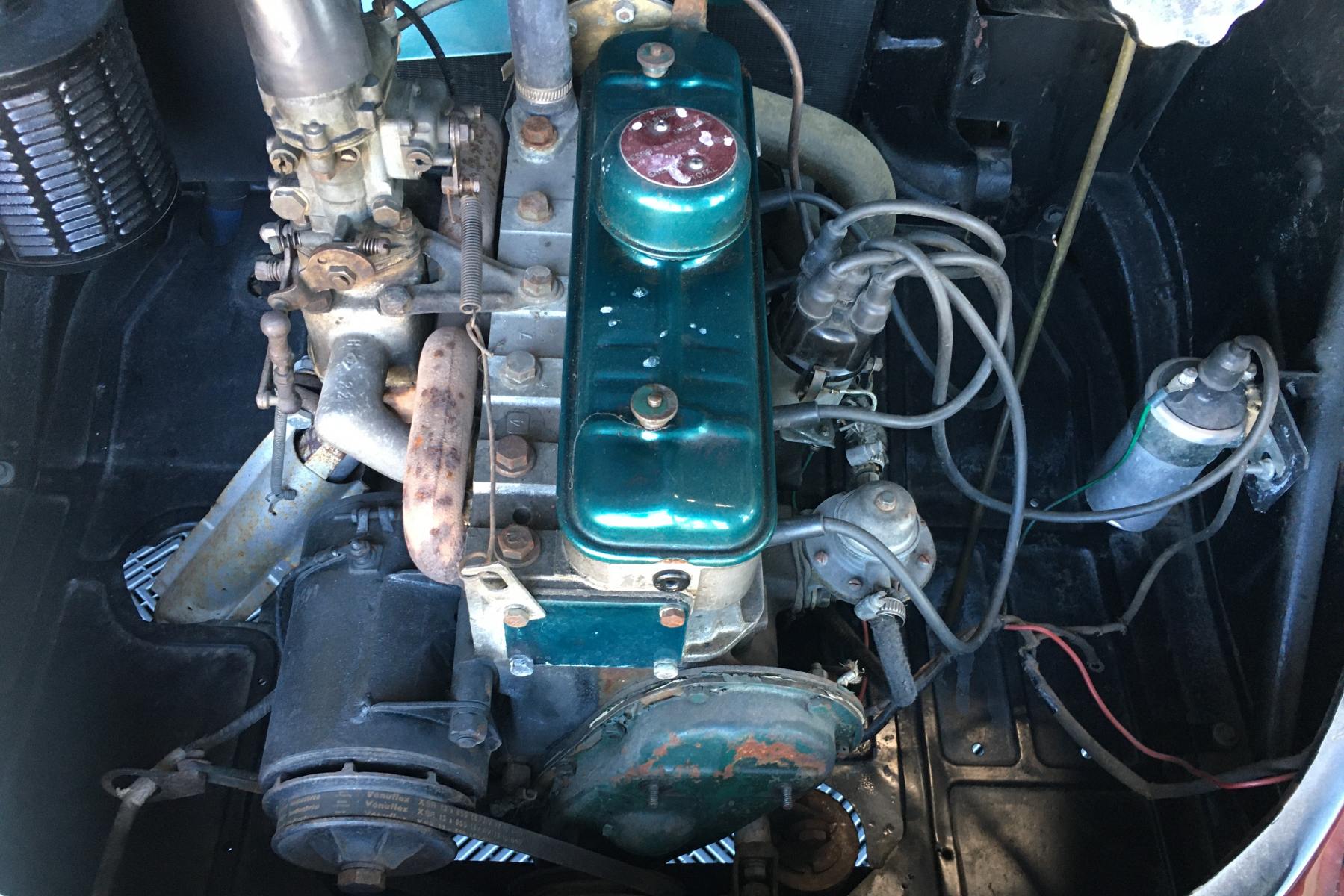 Agrandir=4 CV R 1060-Renault