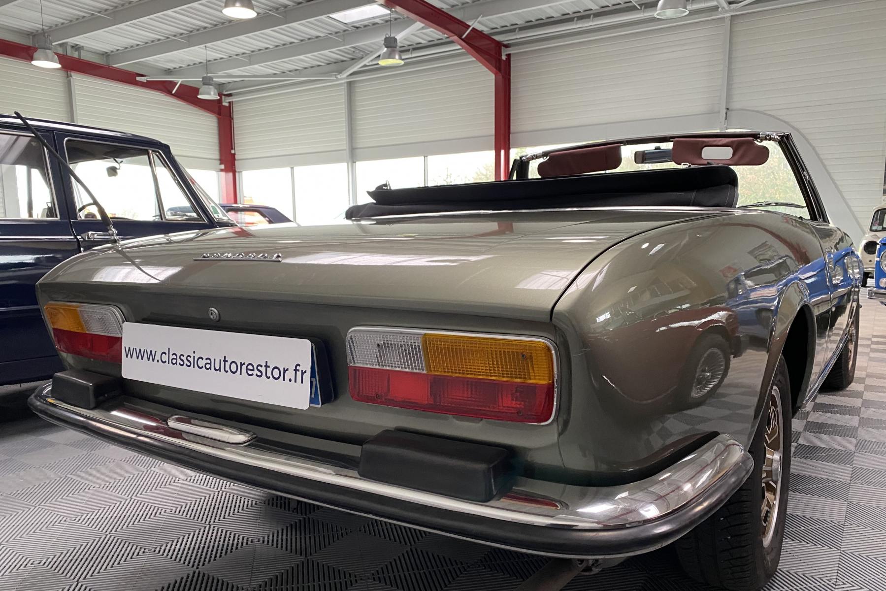 Agrandir=504 Cabriolet-Peugeot