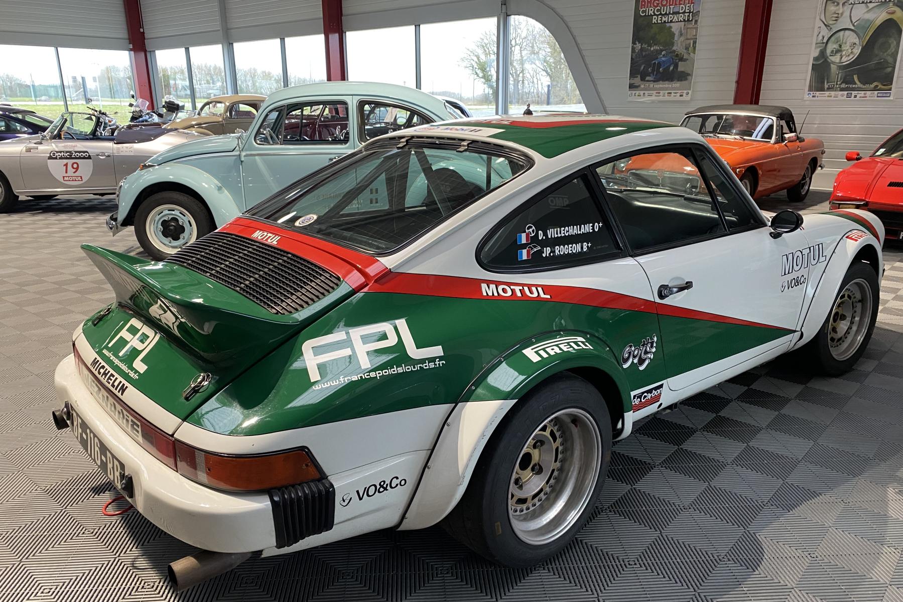 Agrandir=Carrera 2.7-Porsche