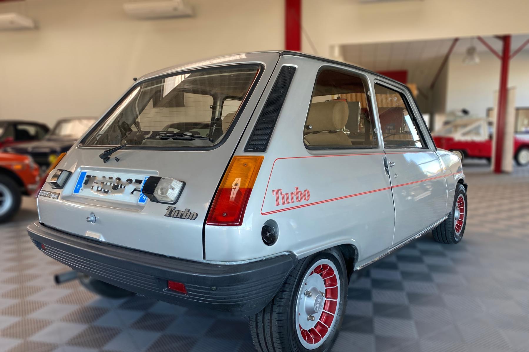 Agrandir=R5 Alpine Turbo-Renault