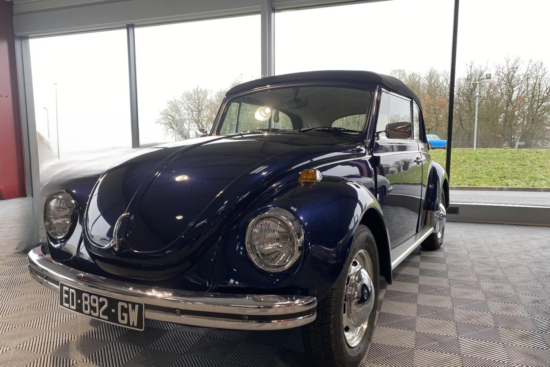 annonce - vente - Coccinelle 1302 Cabriolet - Volkswagen - Classic Auto Restor - Angouleme - Charente - France