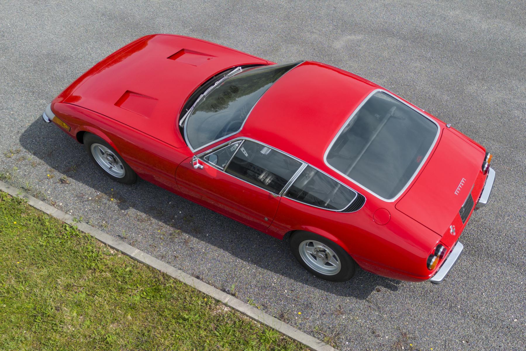 Agrandir=365 GTB/4 Daytona-Ferrari