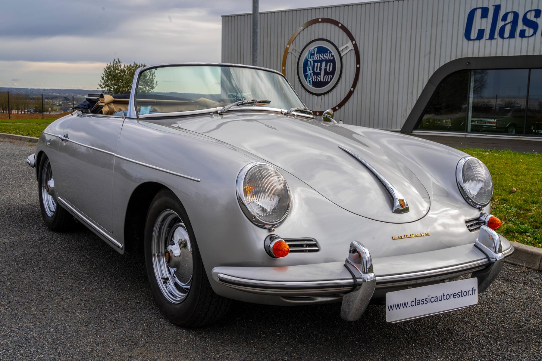 Agrandir=356 BT5 Roadster -PORSCHE