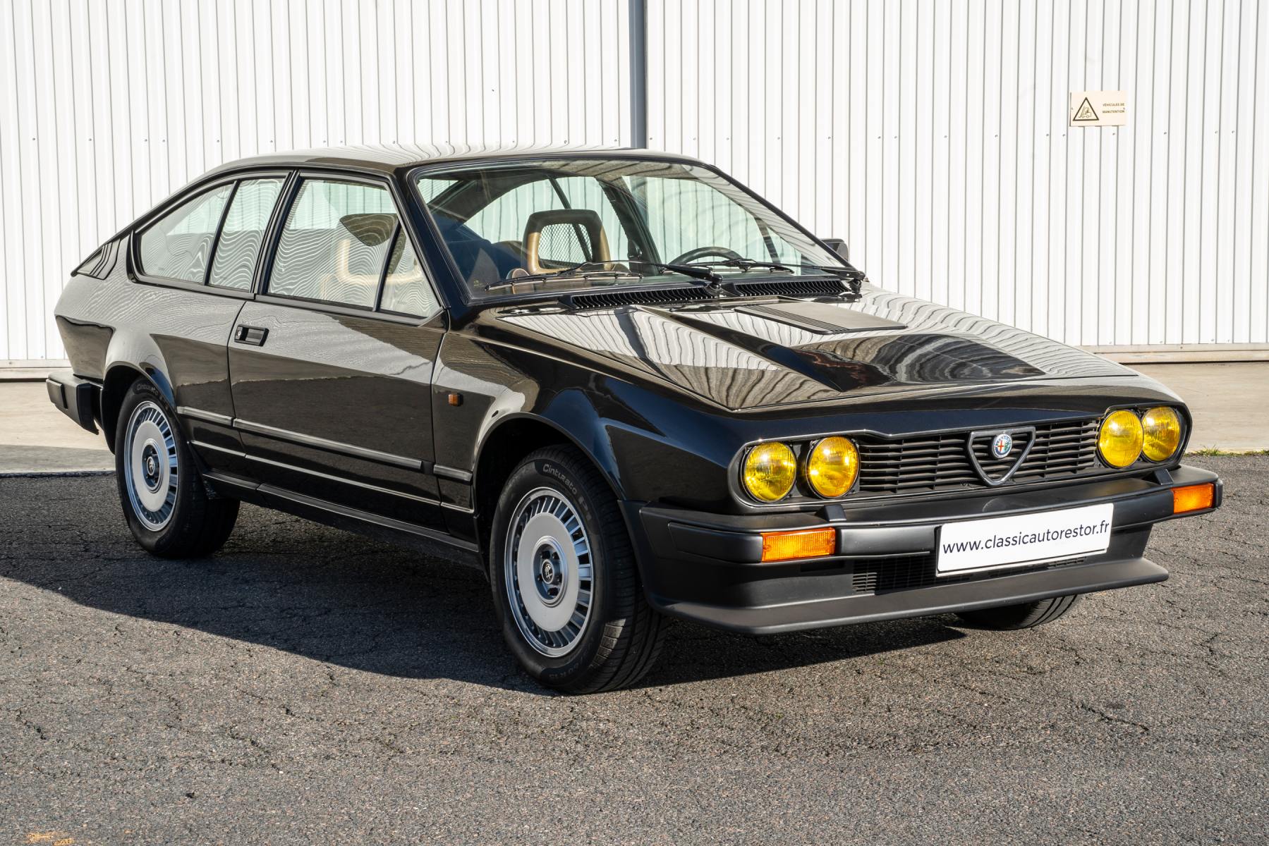 Agrandir=GTV 6 2.5  Coupé-ALFA ROMEO