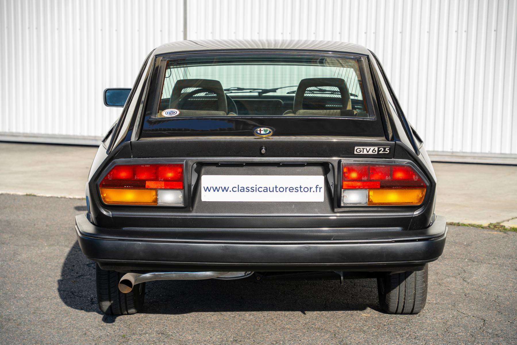 Agrandir=GTV 6 2.5  Coupé-ALFA ROMEO