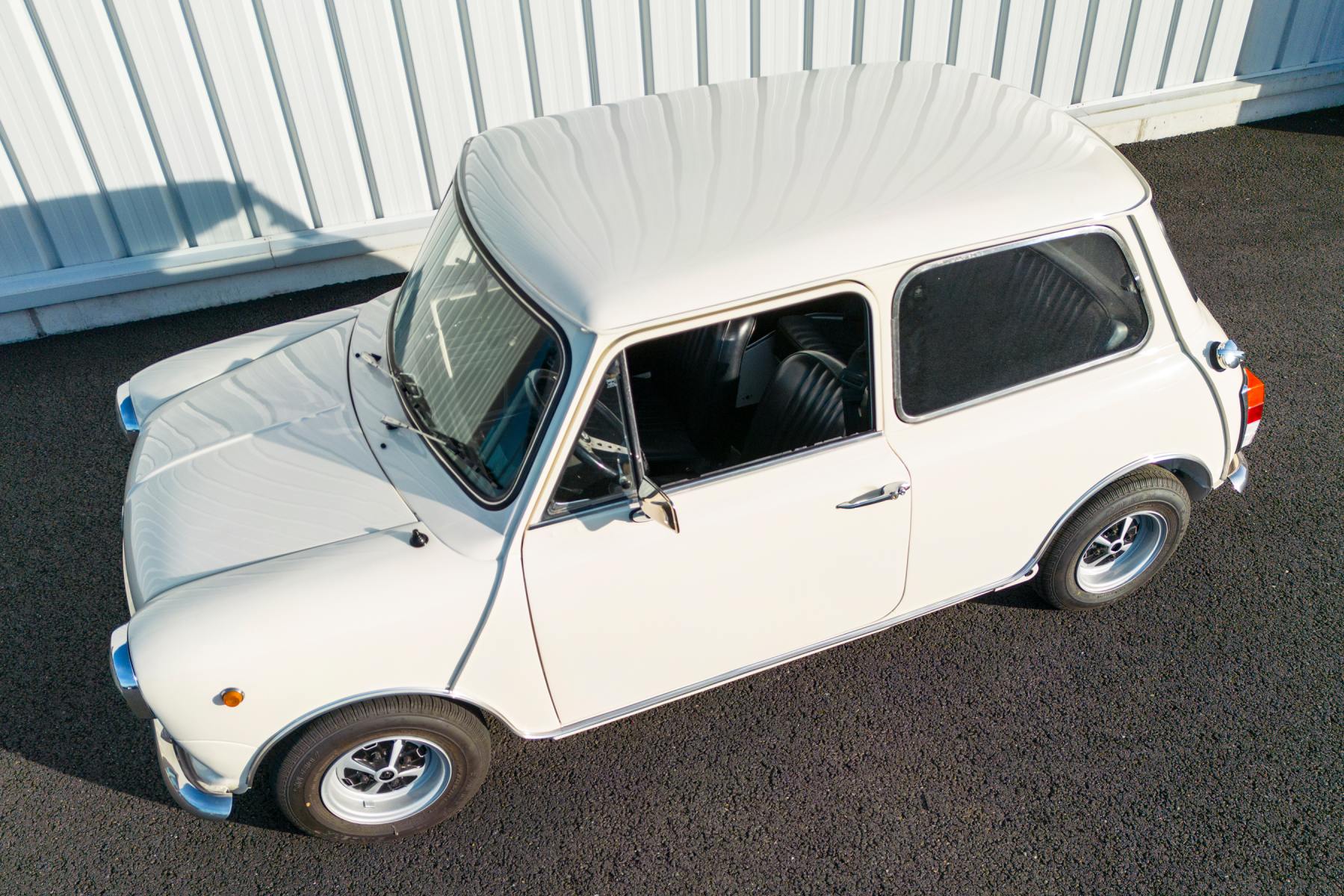 Agrandir=Mini 1001-Innocenti 