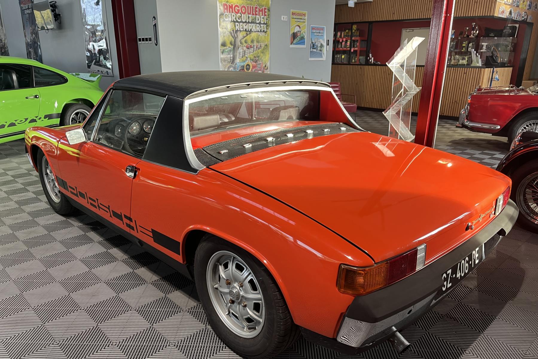 Agrandir=914 - 4-Porsche