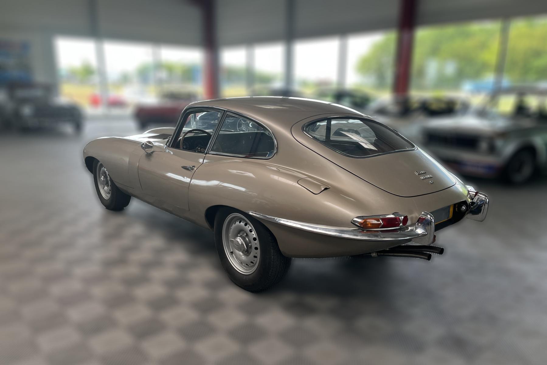 Agrandir=Type E 4.2-Jaguar